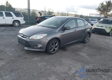2013 Ford Focus Se из США, поврежденный, VIN 1FADP3F22DL130556